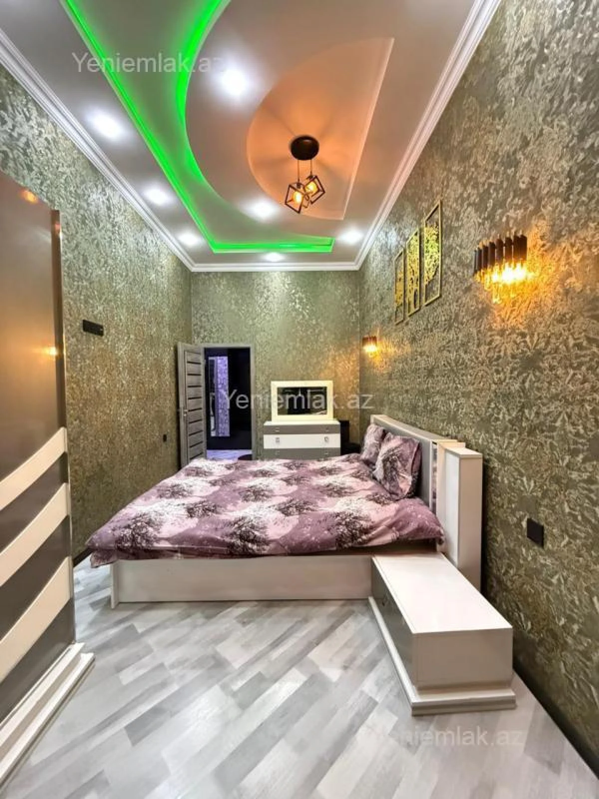 Satılır 2 otaqlı yeni tikili 71 m²