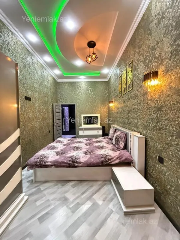 Satılır 2 otaqlı yeni tikili 71 m²