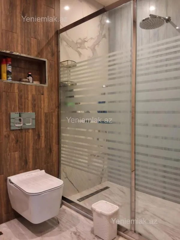 Satılır 3 otaqlı yeni tikili 142 m²