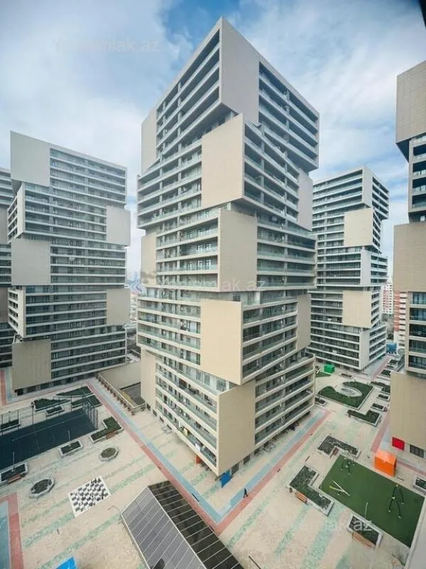 Satılır 3 otaqlı yeni tikili 142 m²