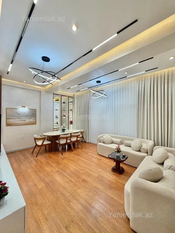 Satılır 2 otaqlı yeni tikili 90 m²