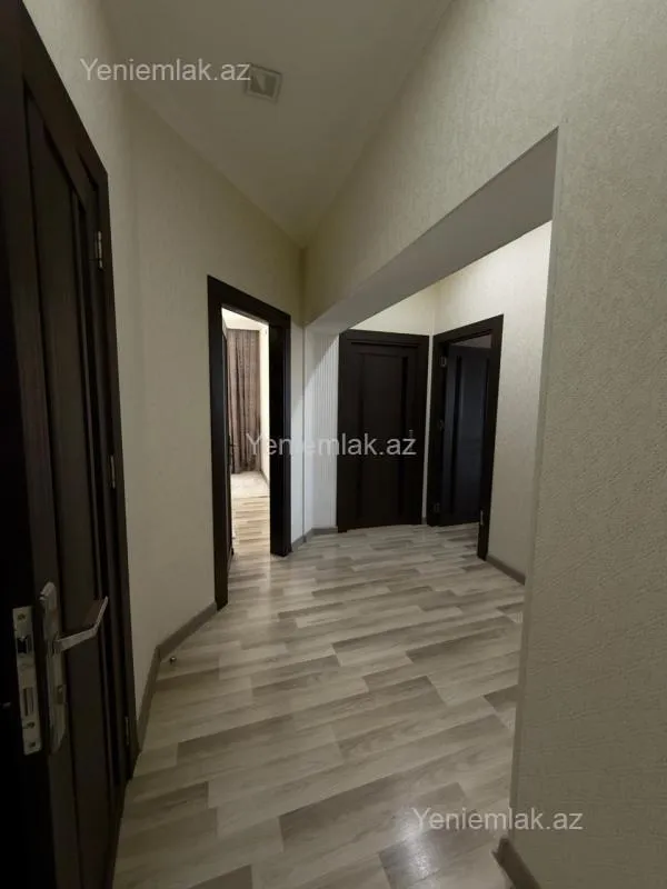 Satılır 3 otaqlı yeni tikili 110 m²
