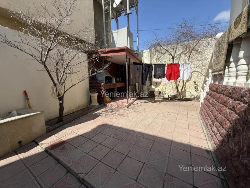 Satılır 6 otaqlı həyət evi 170 m²