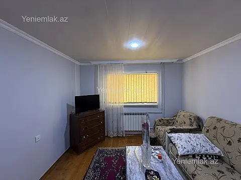 Satılır 6 otaqlı həyət evi 170 m²