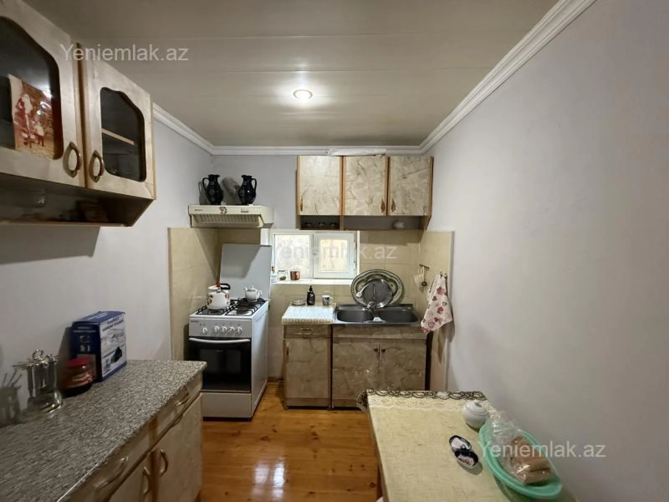 Satılır 6 otaqlı həyət evi 170 m²