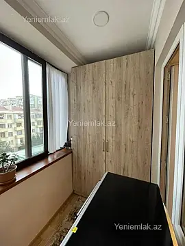 Satılır 1 otaqlı köhnə tikili 35 m²