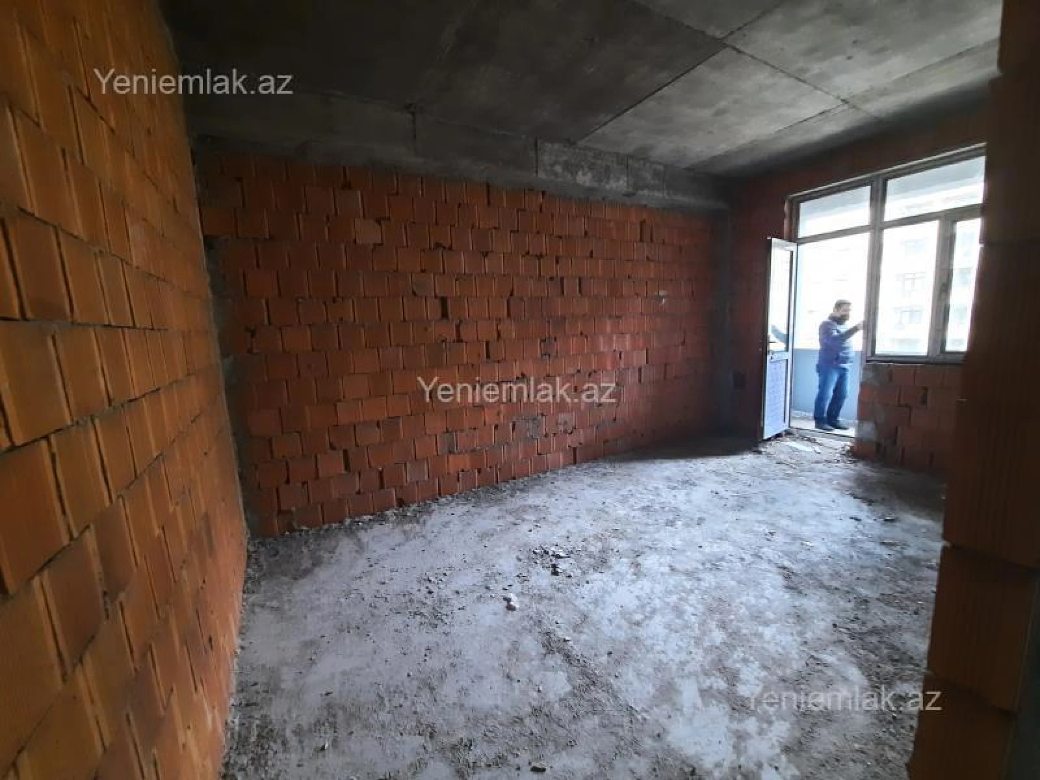 Satılır 2 otaqlı yeni tikili 83 m²