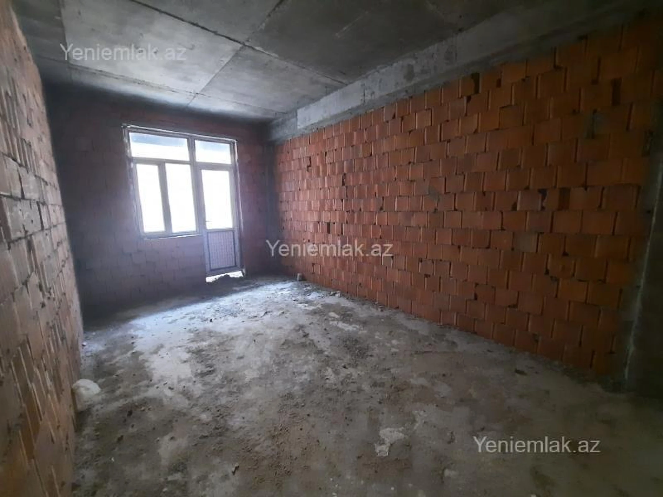 Satılır 2 otaqlı yeni tikili 83 m²