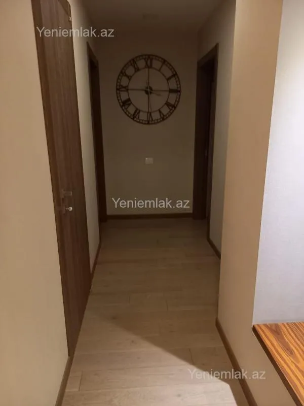 Satılır 3 otaqlı yeni tikili 125 m²