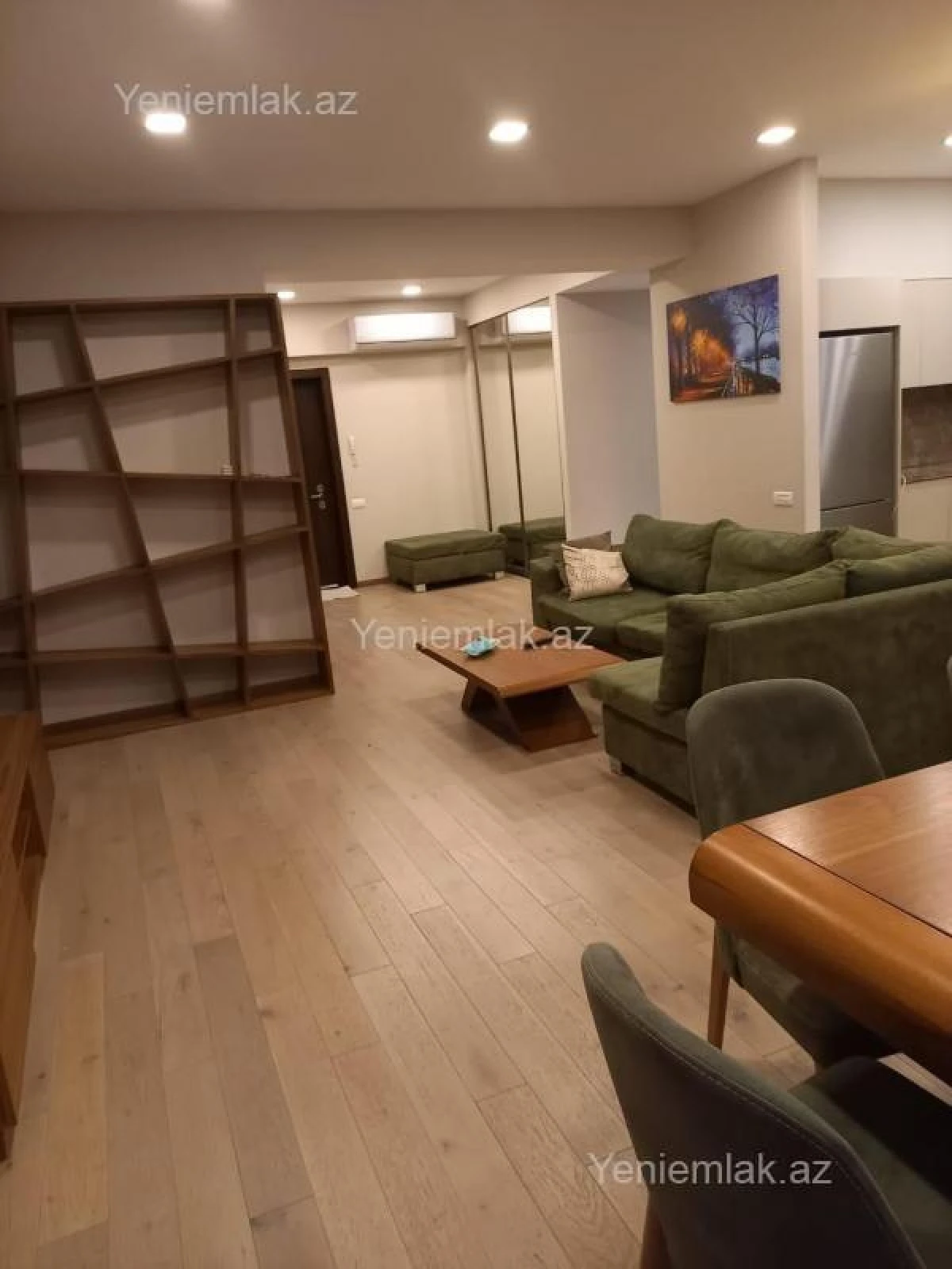 Satılır 3 otaqlı yeni tikili 125 m²