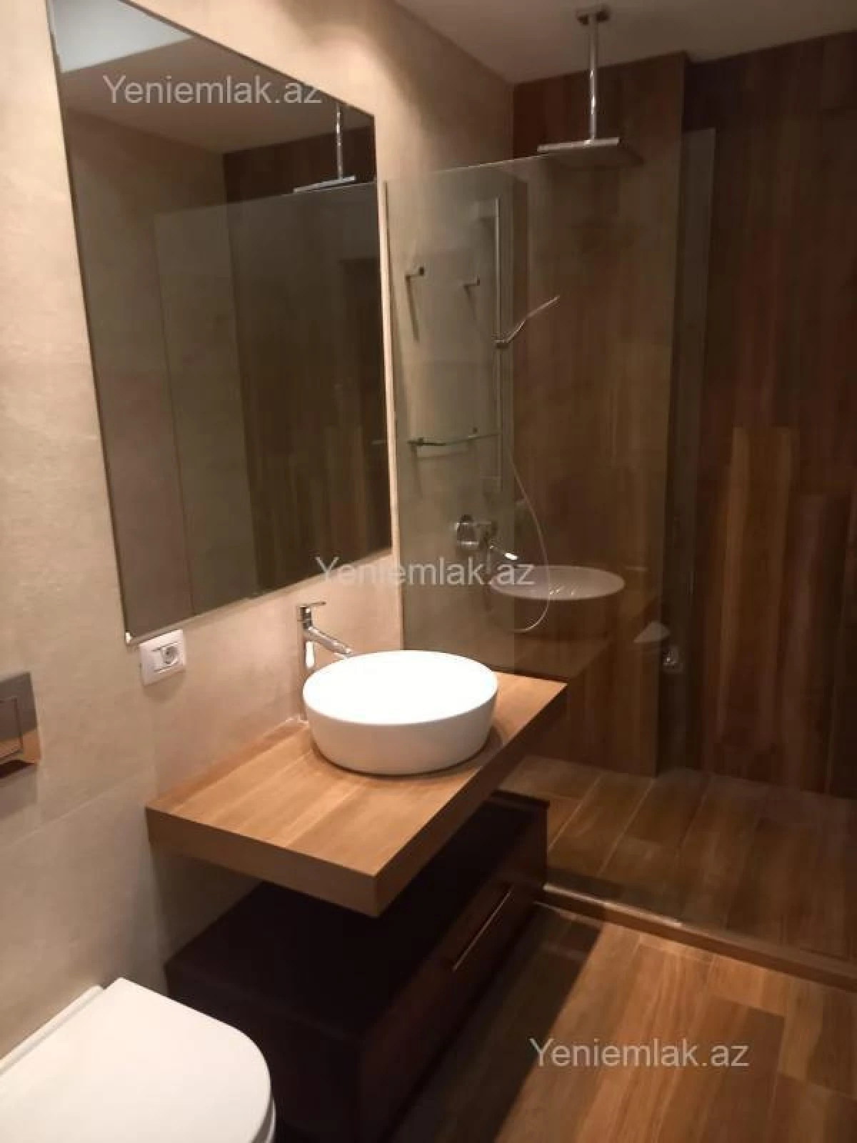 Satılır 3 otaqlı yeni tikili 125 m²