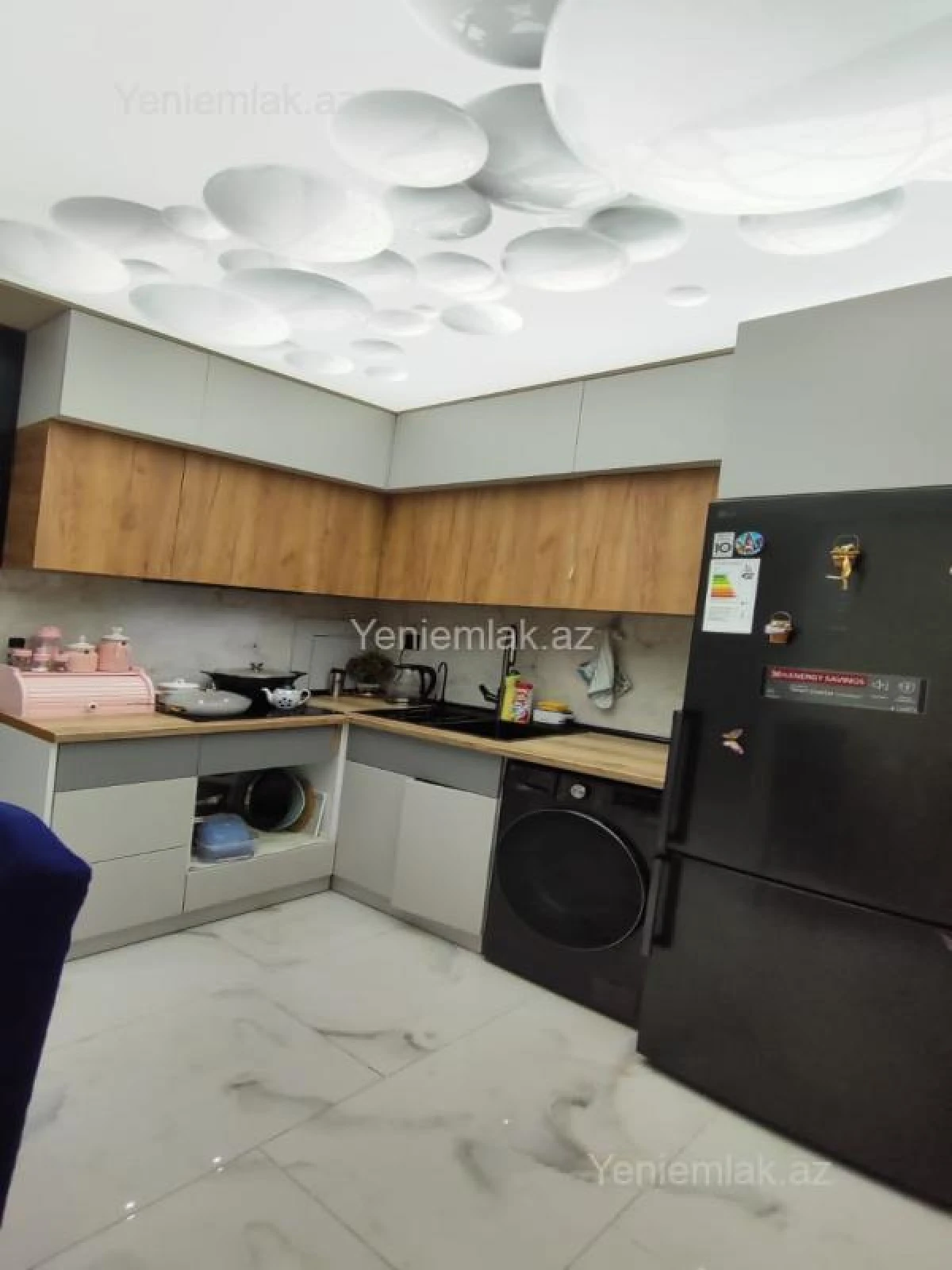 Satılır 3 otaqlı yeni tikili 82 m²