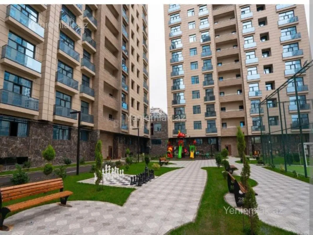 Satılır 2 otaqlı yeni tikili 83 m²