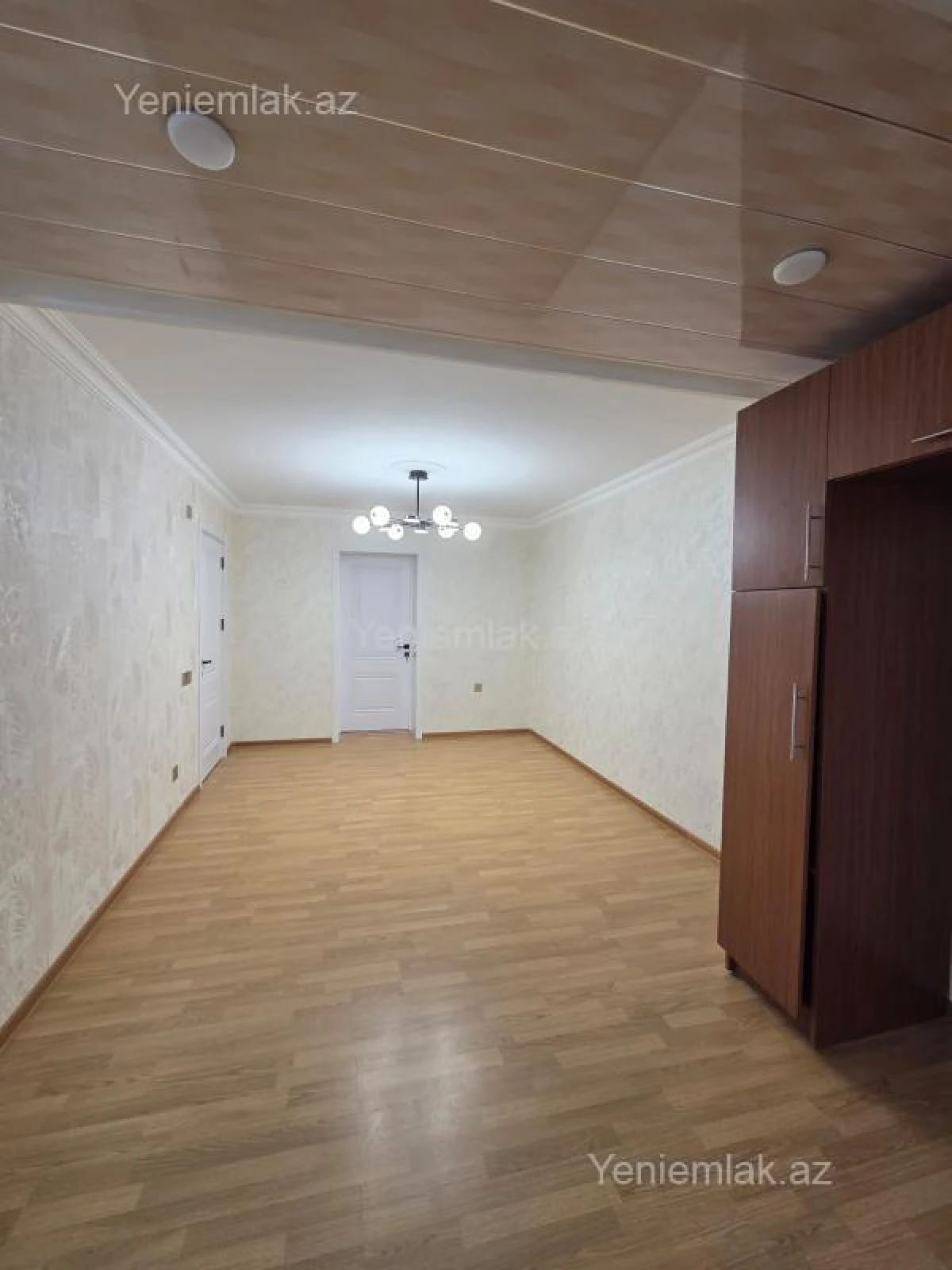Satılır 3 otaqlı köhnə tikili 70 m²