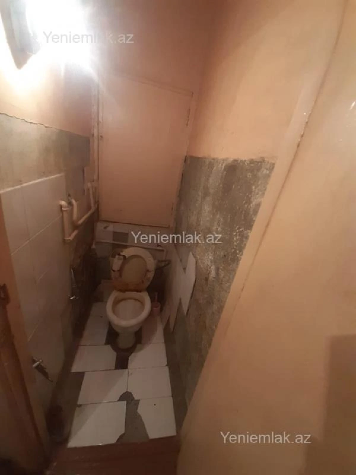 Satılır 2 otaqlı köhnə tikili 50 m²