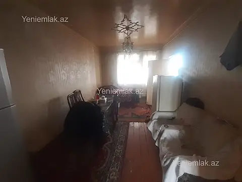 Satılır 2 otaqlı köhnə tikili 50 m²