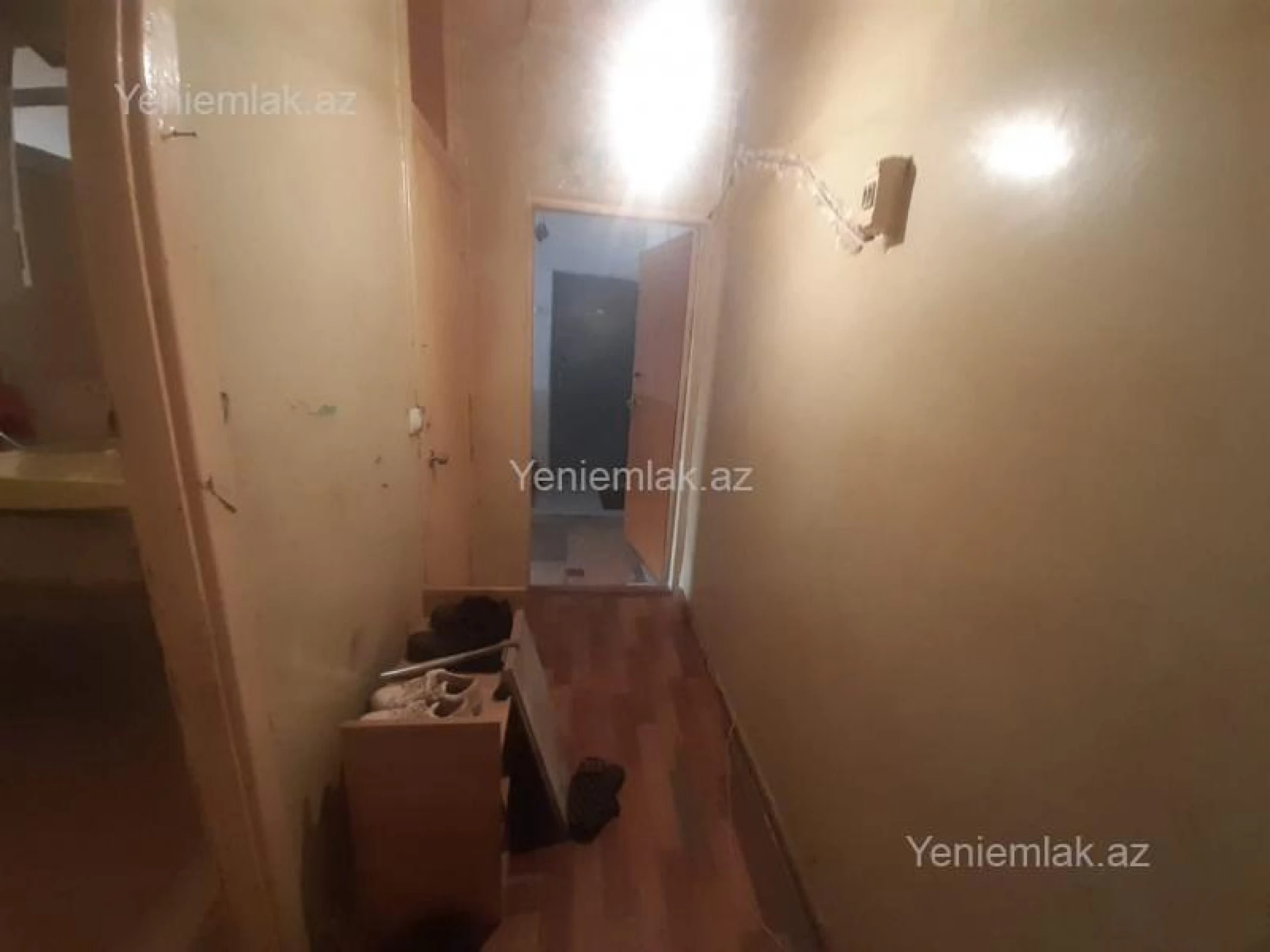 Satılır 2 otaqlı köhnə tikili 50 m²