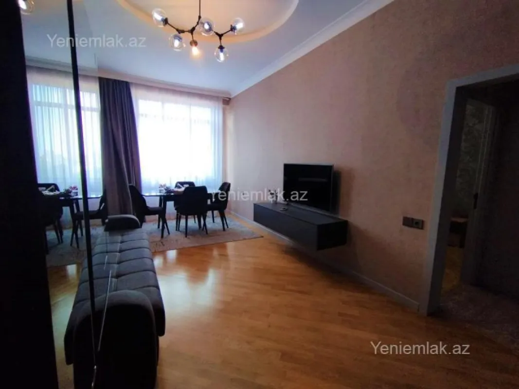 Satılır 2 otaqlı yeni tikili 56 m²