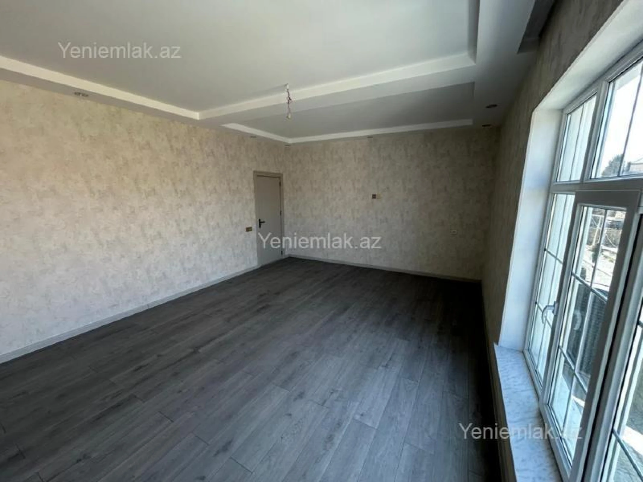 Satılır 5 otaqlı həyət evi 230 m²