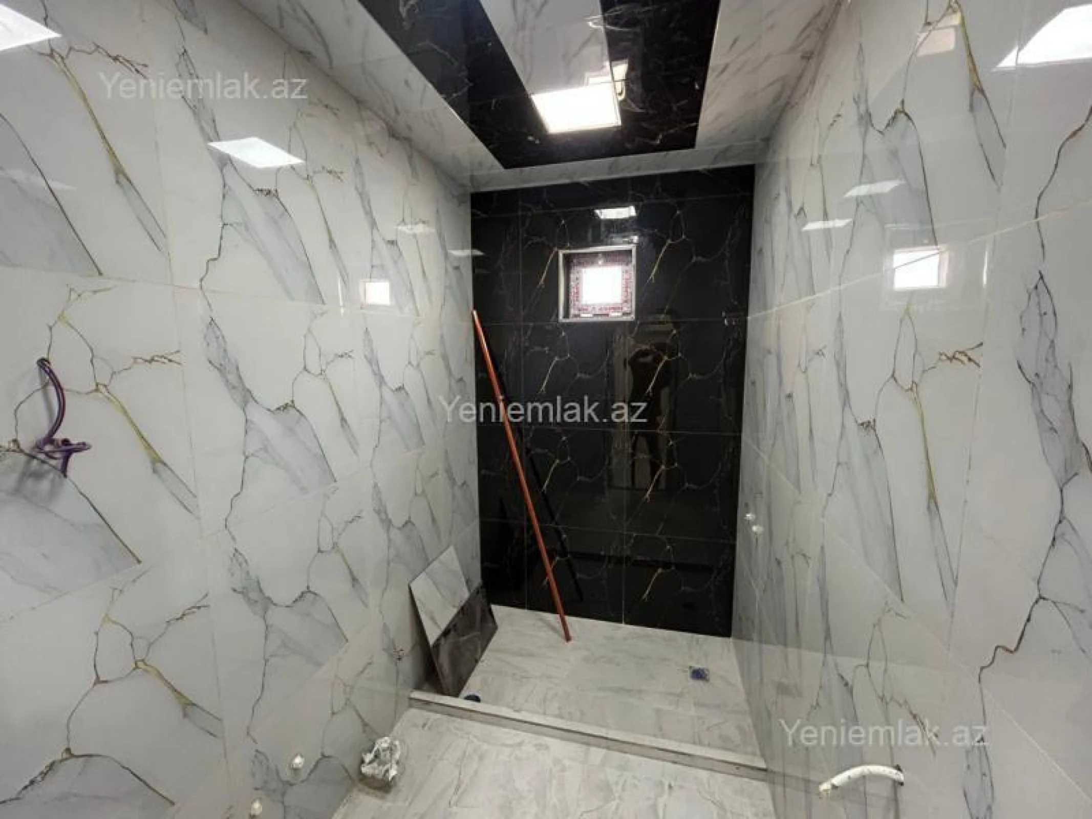 Satılır 5 otaqlı həyət evi 230 m²