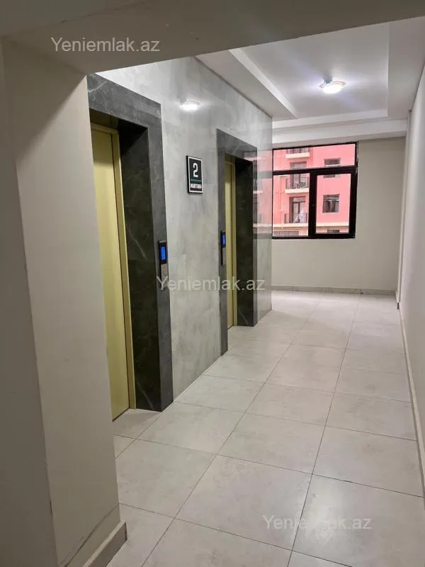 Satılır 2 otaqlı yeni tikili 87 m²
