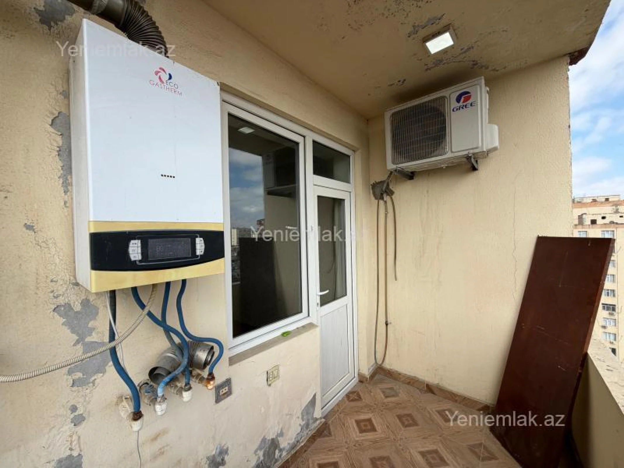 Satılır 3 otaqlı yeni tikili 120 m²