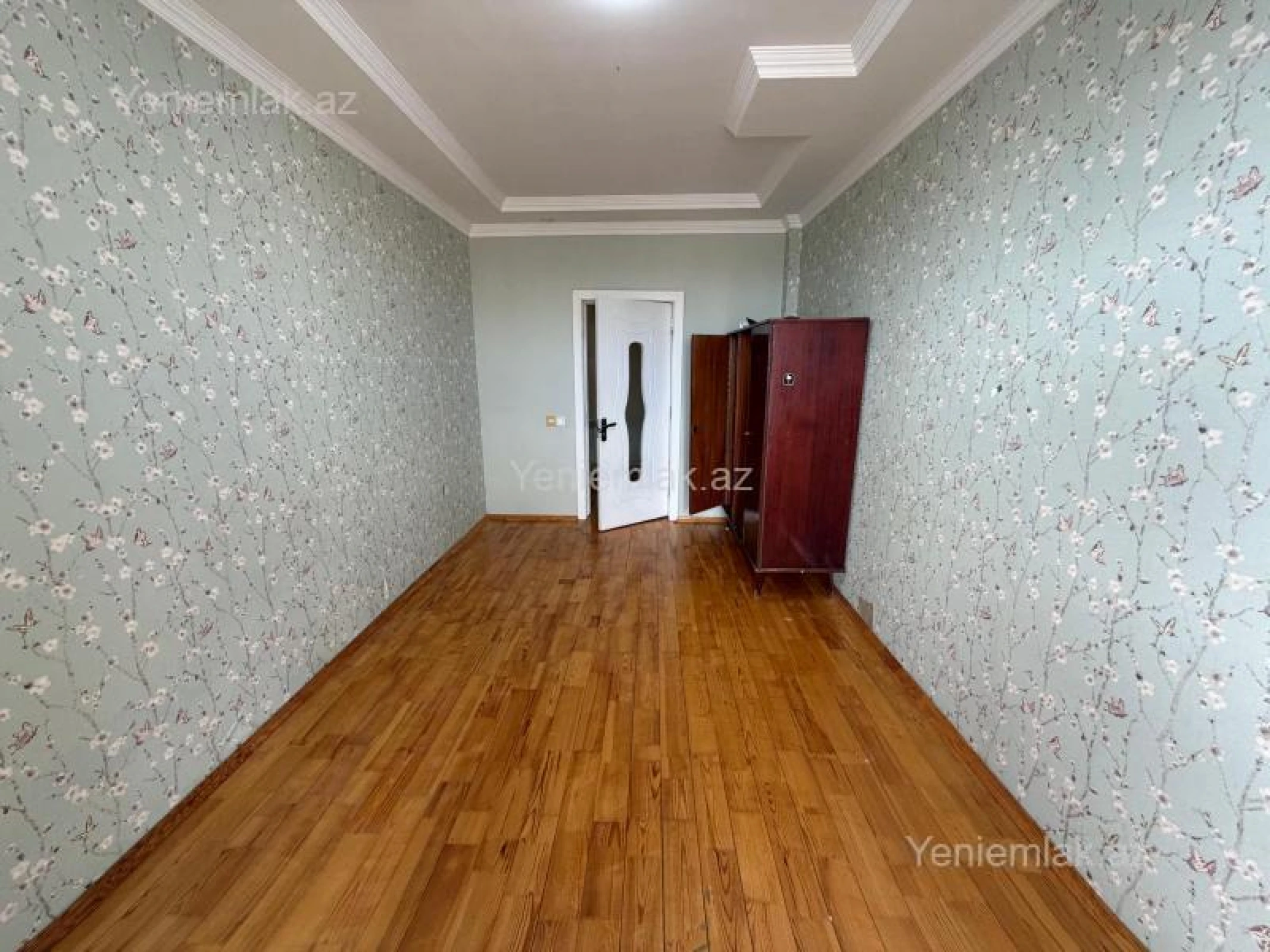 Satılır 3 otaqlı yeni tikili 120 m²