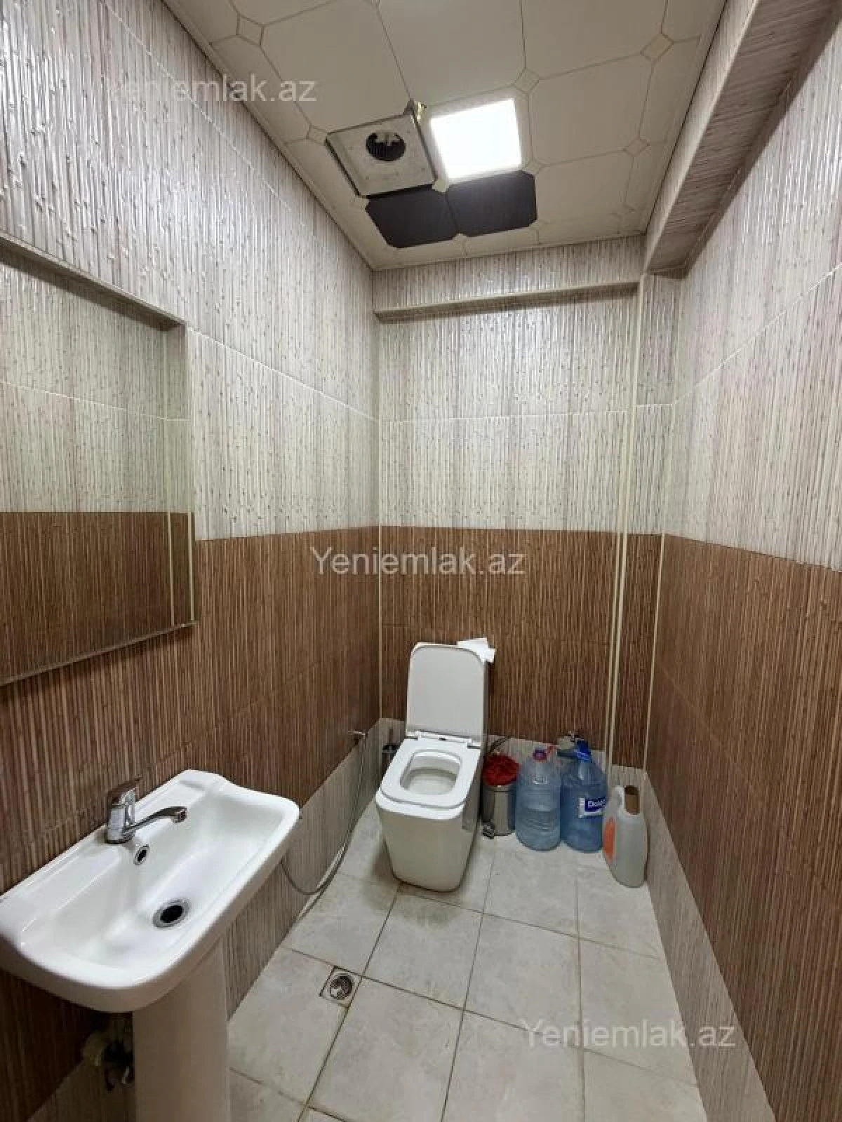 Satılır 3 otaqlı yeni tikili 120 m²