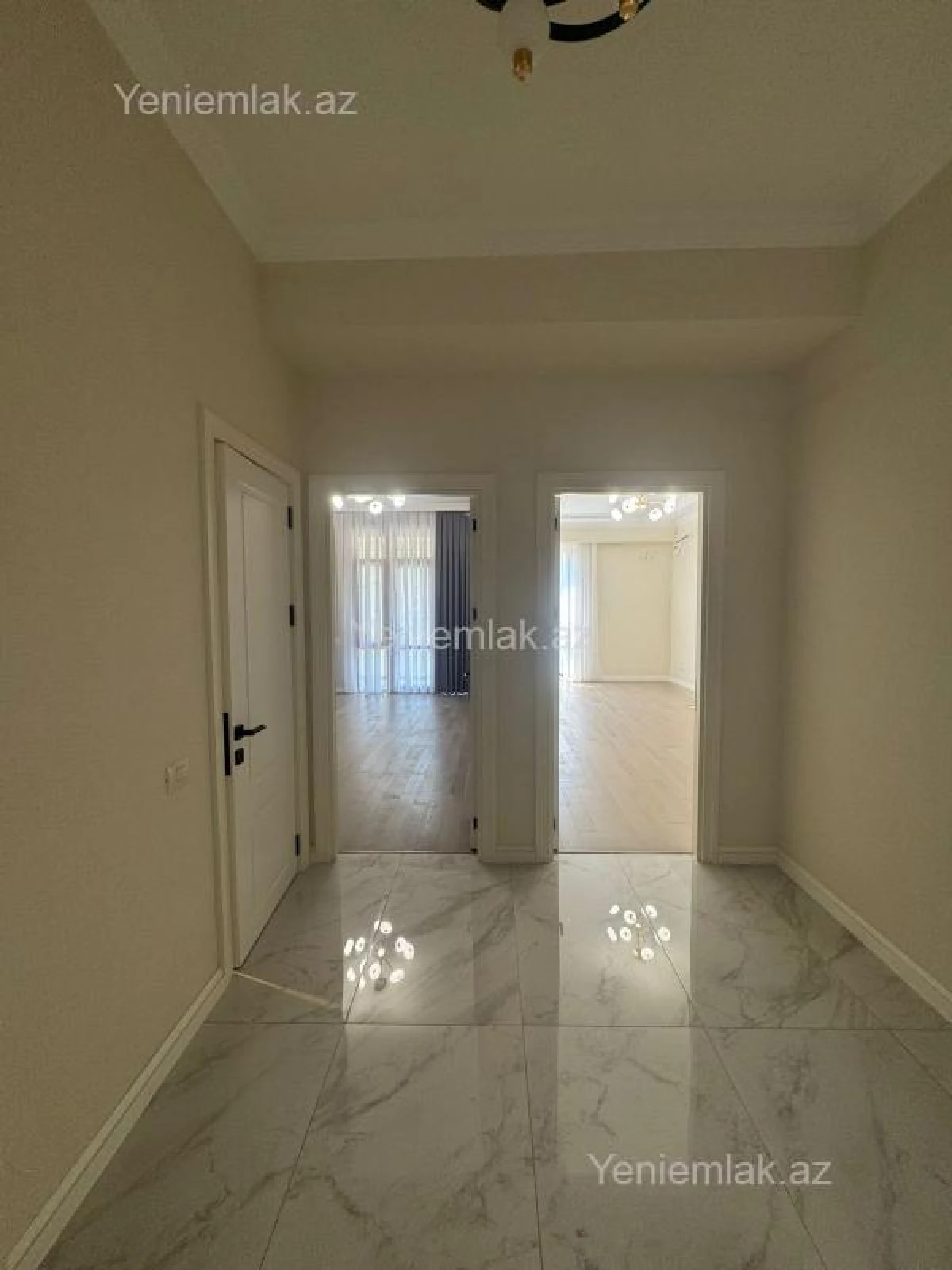 Satılır 2 otaqlı yeni tikili 60 m²