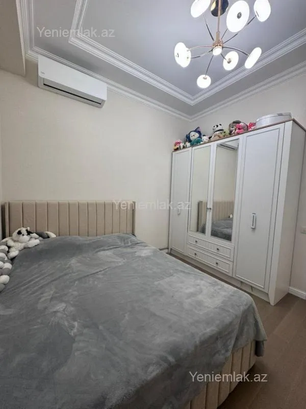 Satılır 2 otaqlı yeni tikili 60 m²