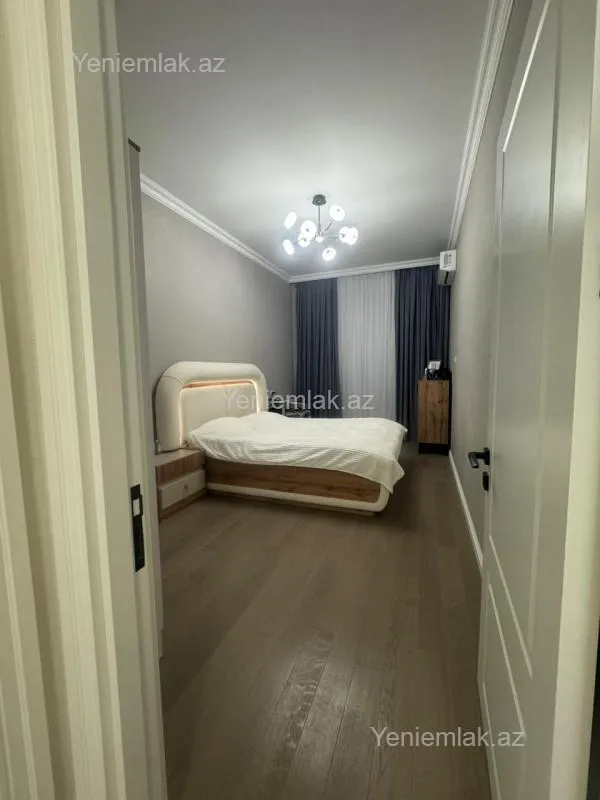 Satılır 2 otaqlı yeni tikili 60 m²