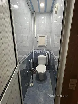 Satılır 3 otaqlı köhnə tikili 80 m²