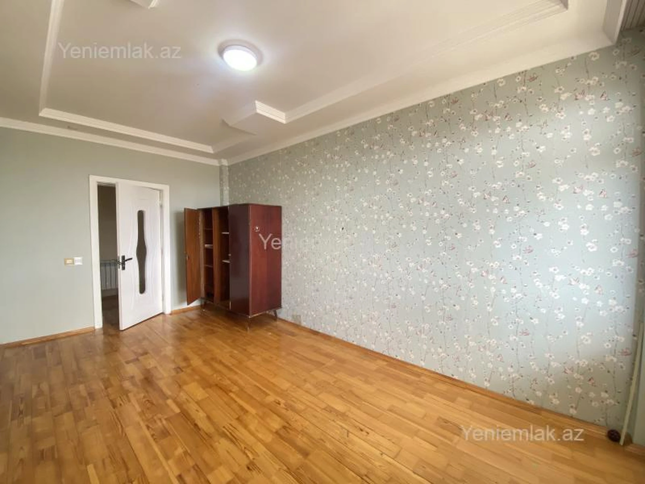 Satılır 3 otaqlı yeni tikili 119.8 m²