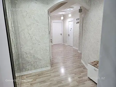 Satılır 3 otaqlı yeni tikili 132.2 m²