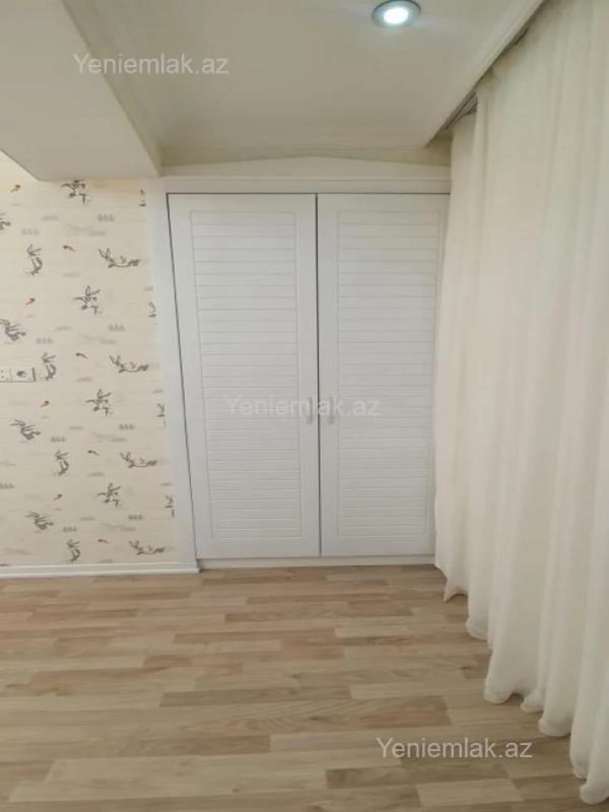 Satılır 3 otaqlı yeni tikili 132.2 m²