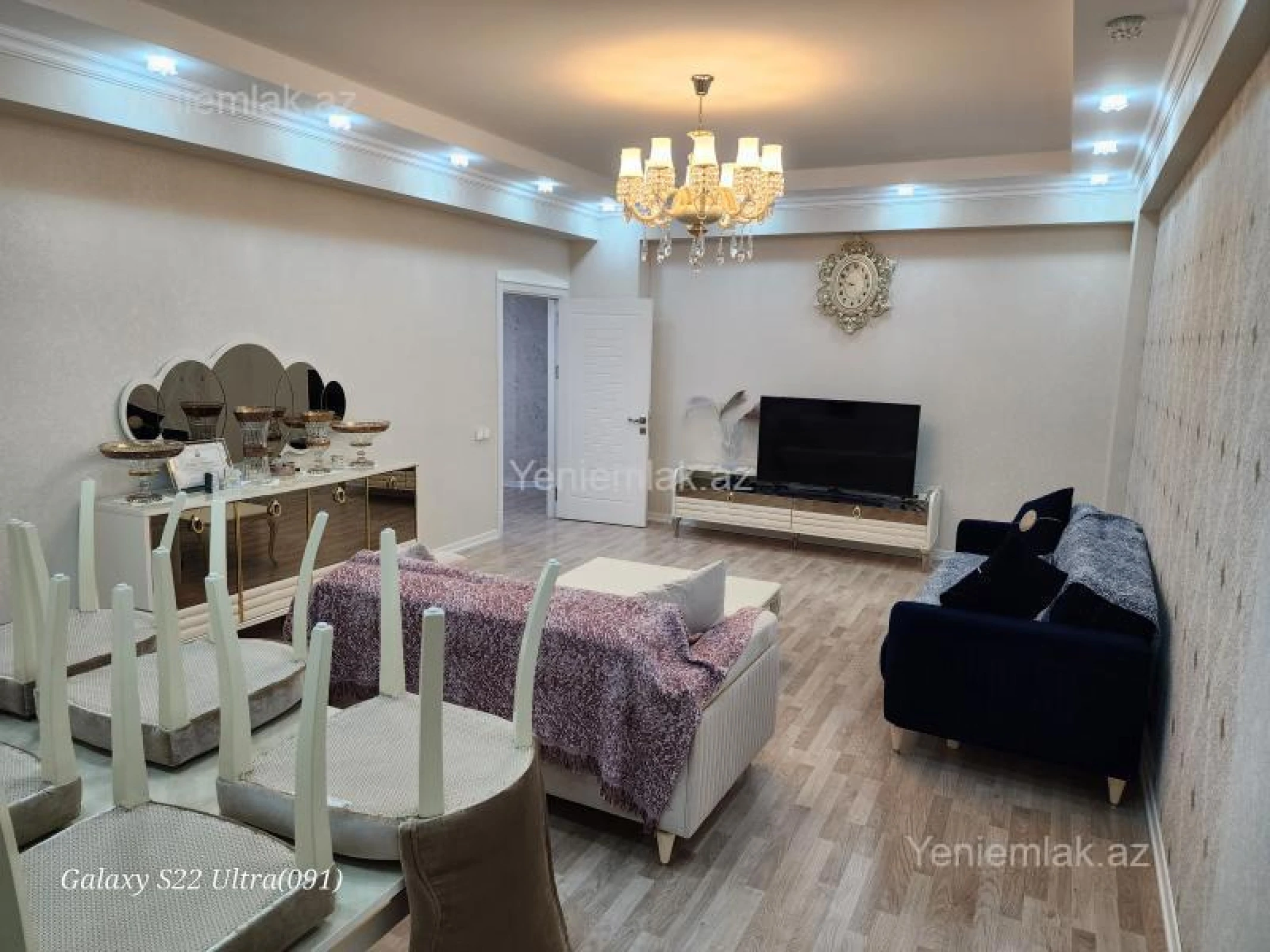 Satılır 3 otaqlı yeni tikili 132.2 m²