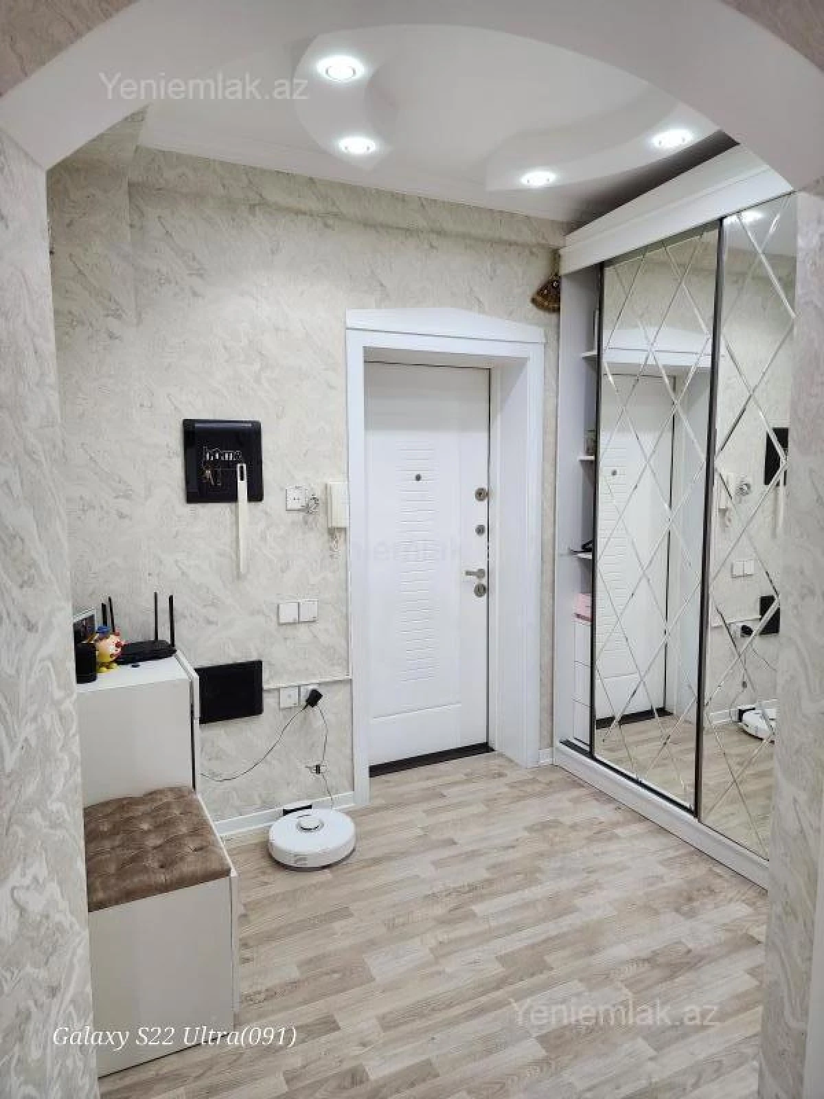 Satılır 3 otaqlı yeni tikili 132.2 m²
