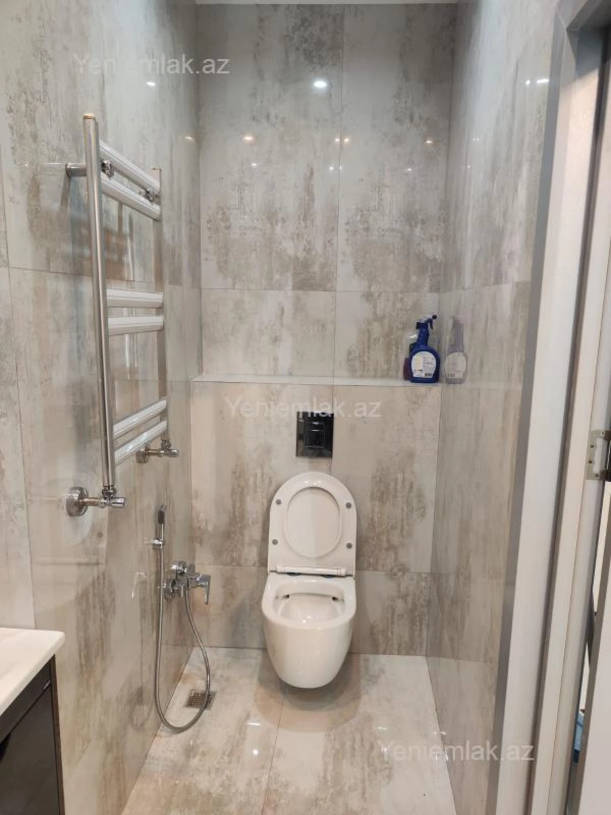 Satılır 2 otaqlı yeni tikili 88 m²