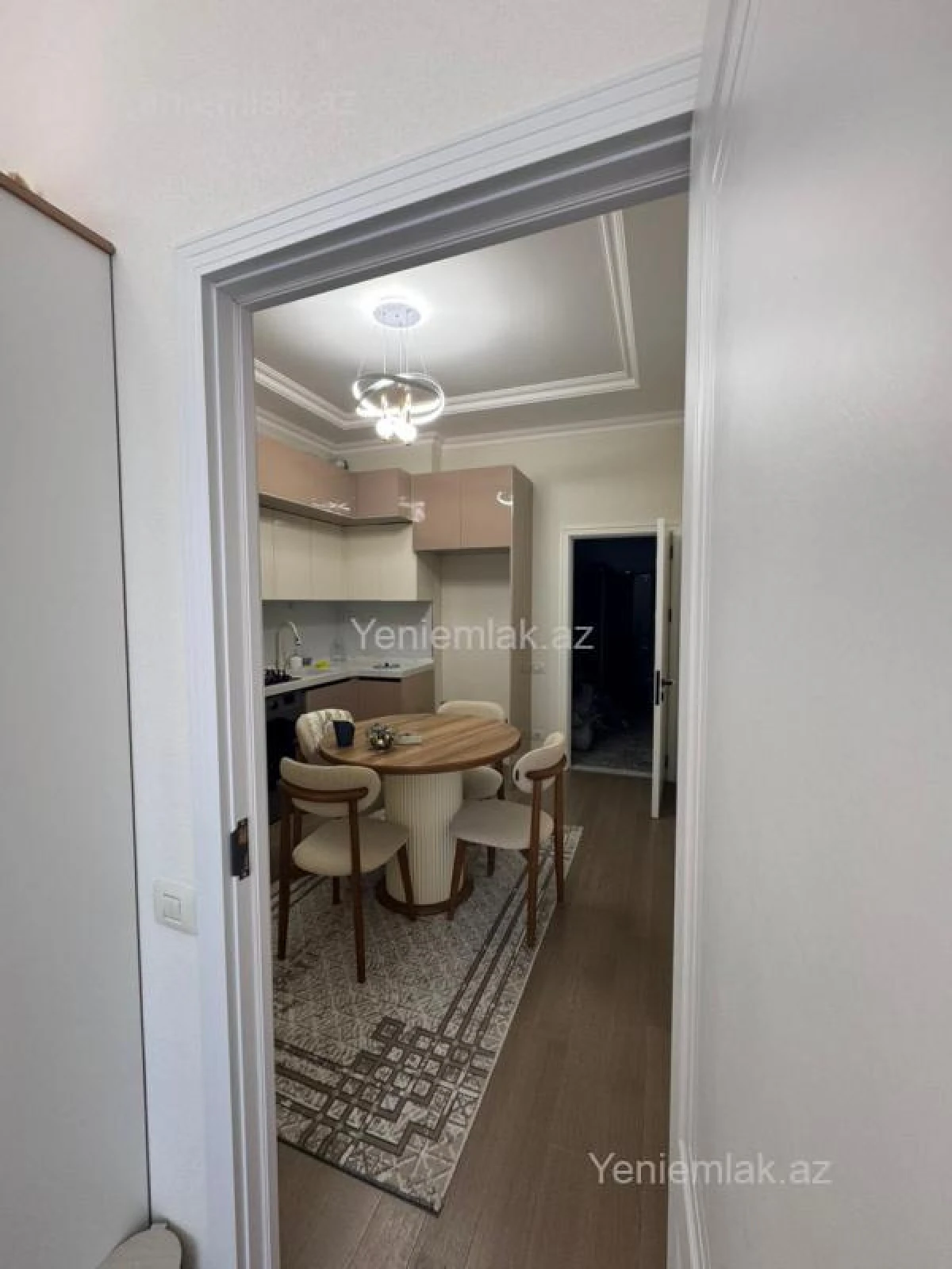 Satılır 2 otaqlı yeni tikili 60 m²