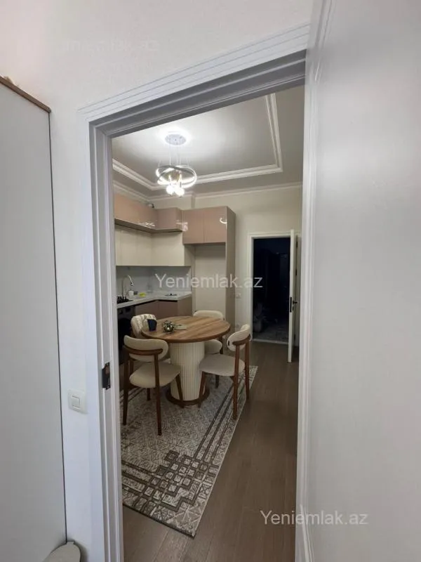 Satılır 2 otaqlı yeni tikili 60 m²