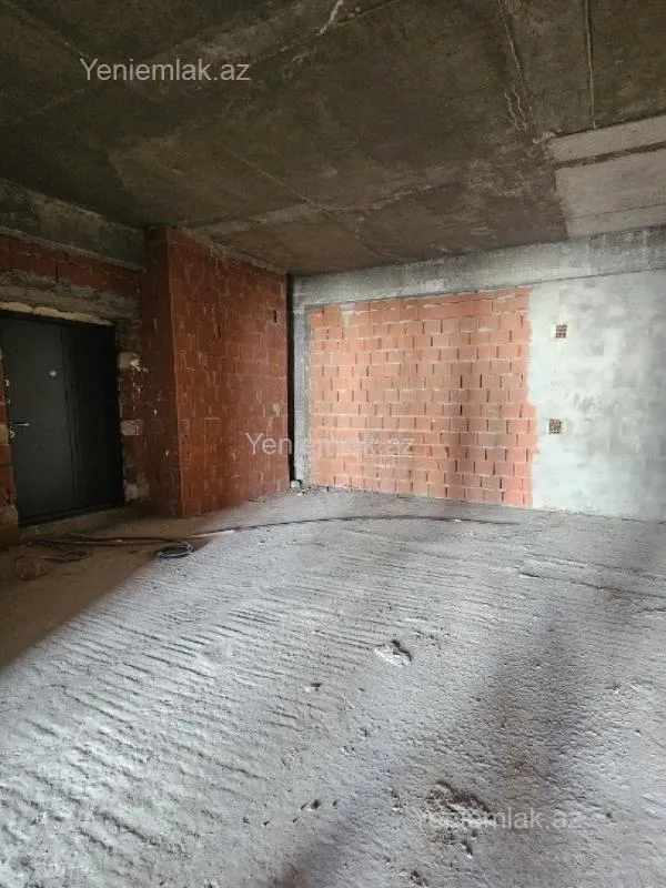 Satılır 2 otaqlı yeni tikili 80 m²