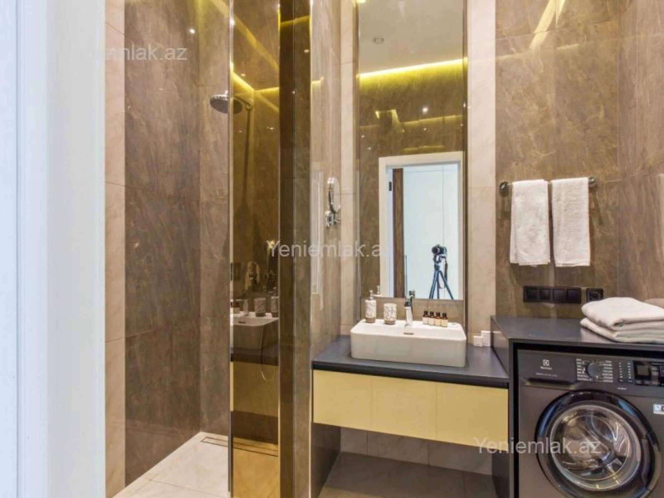 Satılır 1 otaqlı yeni tikili 58 m²