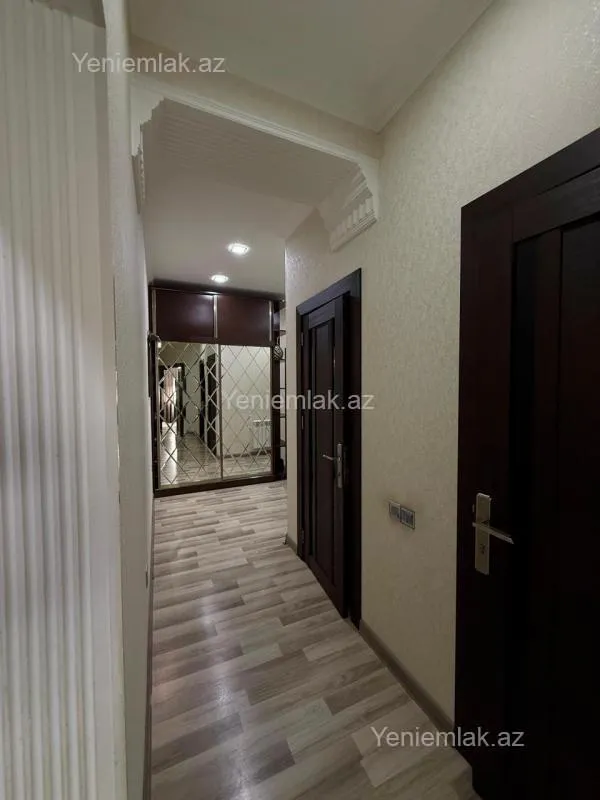 Satılır 3 otaqlı yeni tikili 112 m²