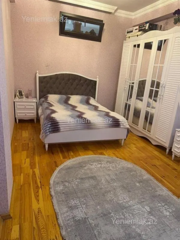 Satılır 3 otaqlı yeni tikili 105 m²
