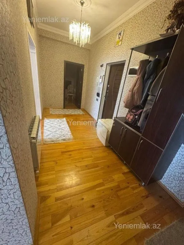 Satılır 3 otaqlı yeni tikili 105 m²