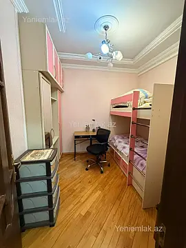 Satılır 2 otaqlı yeni tikili 80 m²