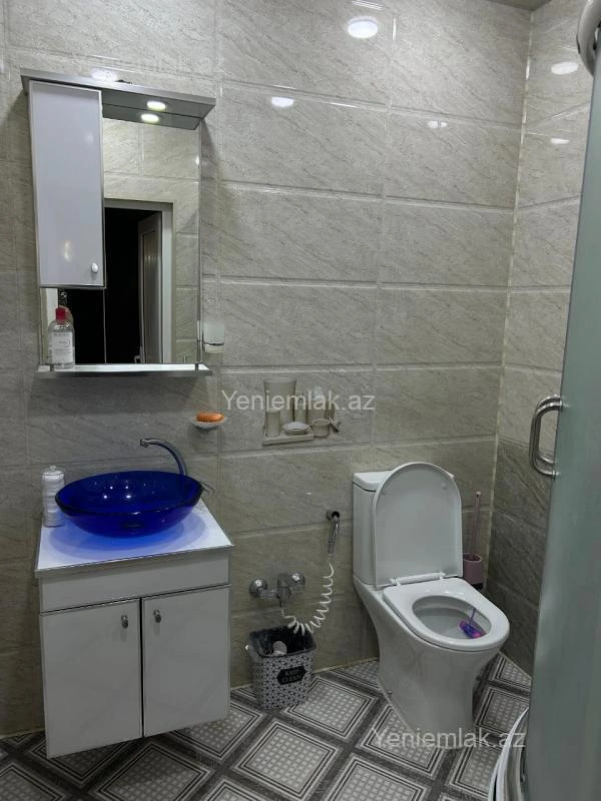 Satılır 2 otaqlı yeni tikili 59 m²