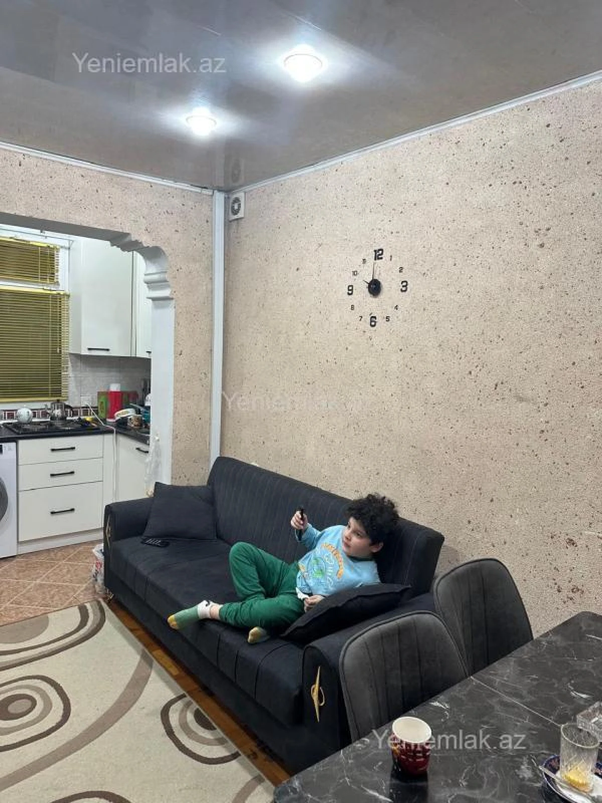 Satılır 2 otaqlı köhnə tikili 52 m²