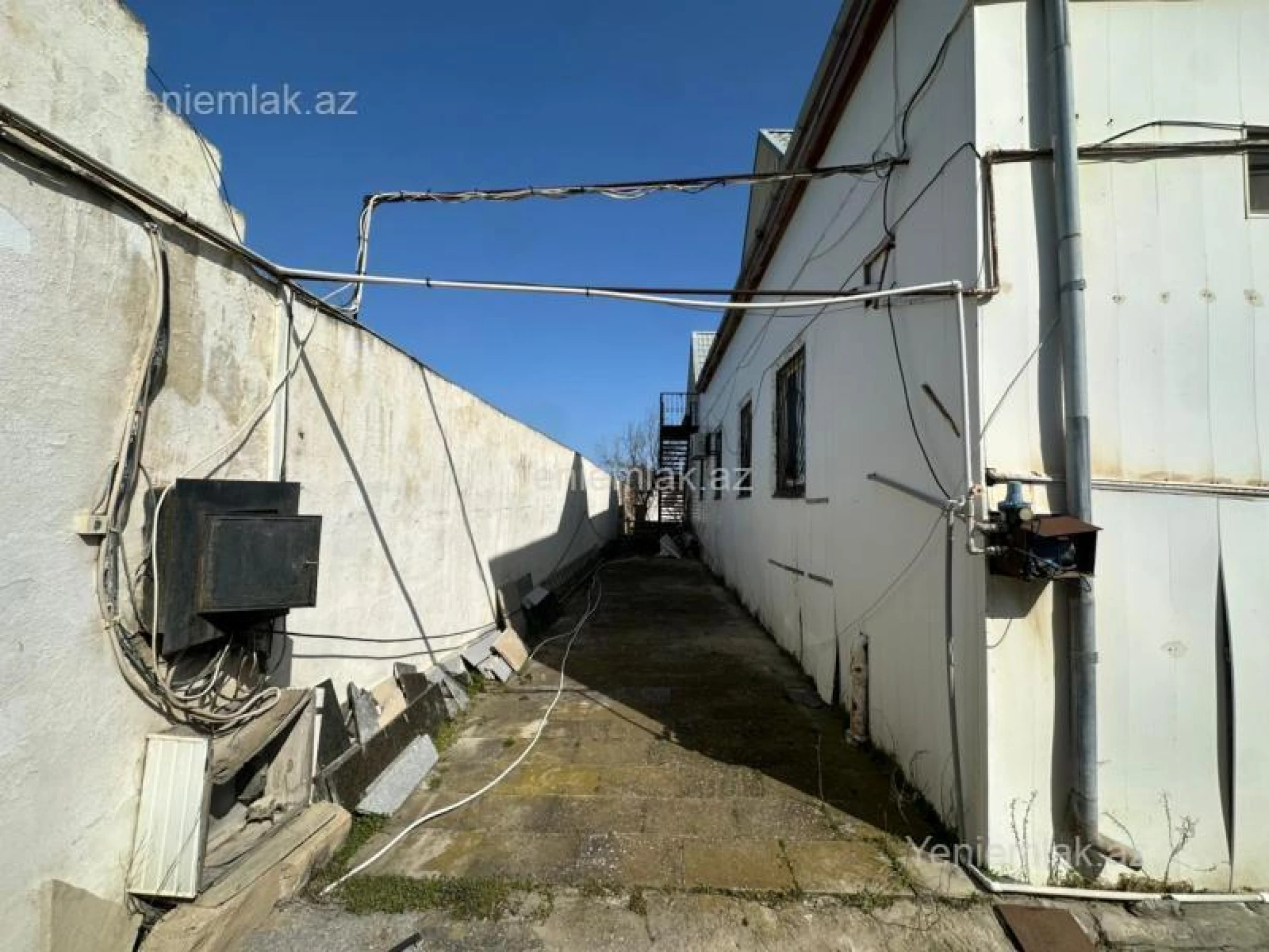 Satılır 4 otaqlı həyət evi 180 m²