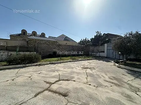 Satılır 4 otaqlı həyət evi 180 m²